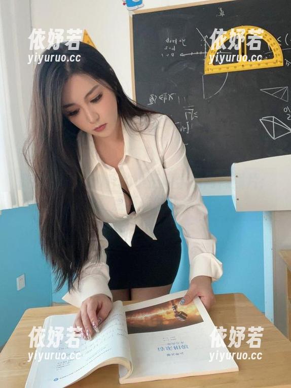 120斤的小王同学 微密圈 - 120斤的小王同学的网袜照片:免费点亮你的生活?