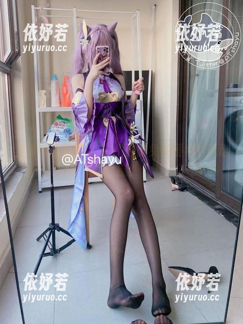 当吊带遇上新娘，AT鲨的免费图包咋就这么撩？