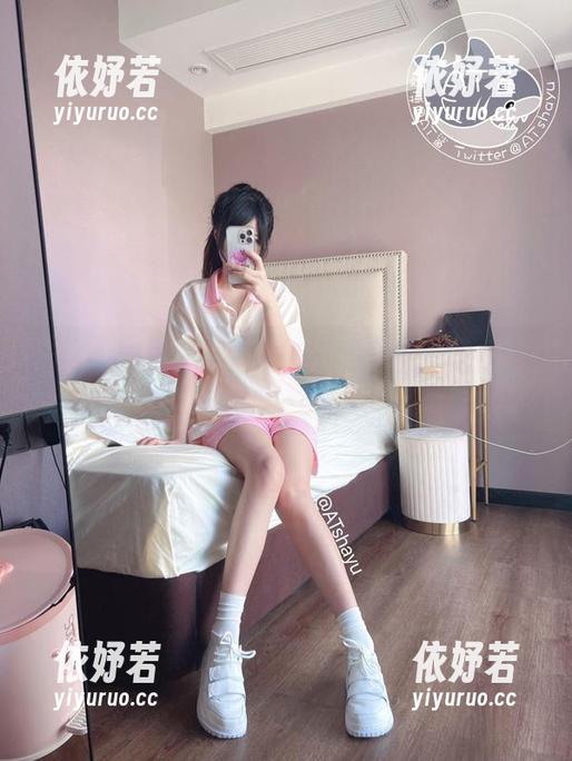AT鲨 注意!AT鲨的最新泳衣图集来了,视觉冲击or欣赏?