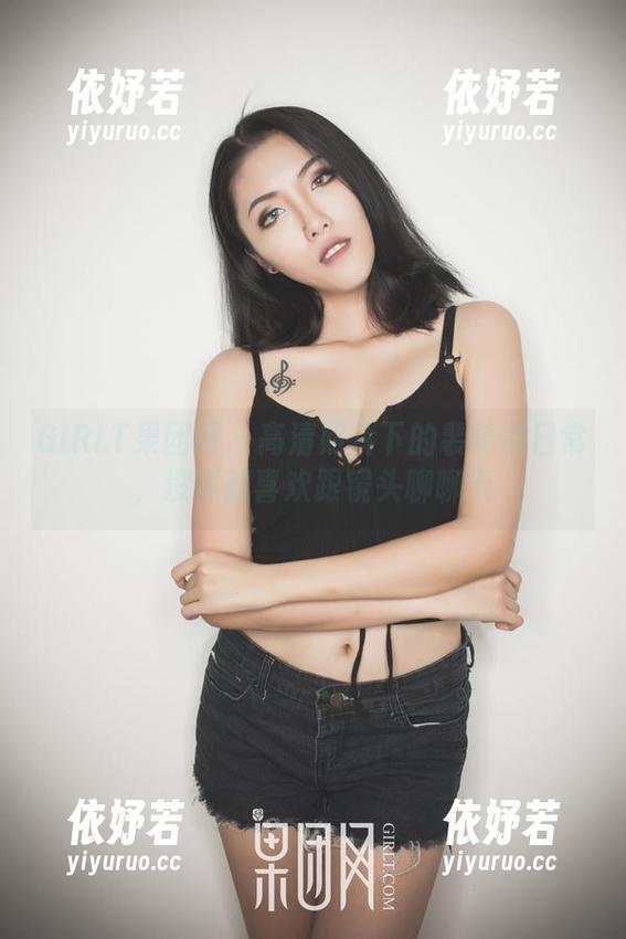 GIRLT果团网-裴希西 GIRLT果团网 - 高清照片下的裴希西日常,没事就喜欢跟镜头聊聊天