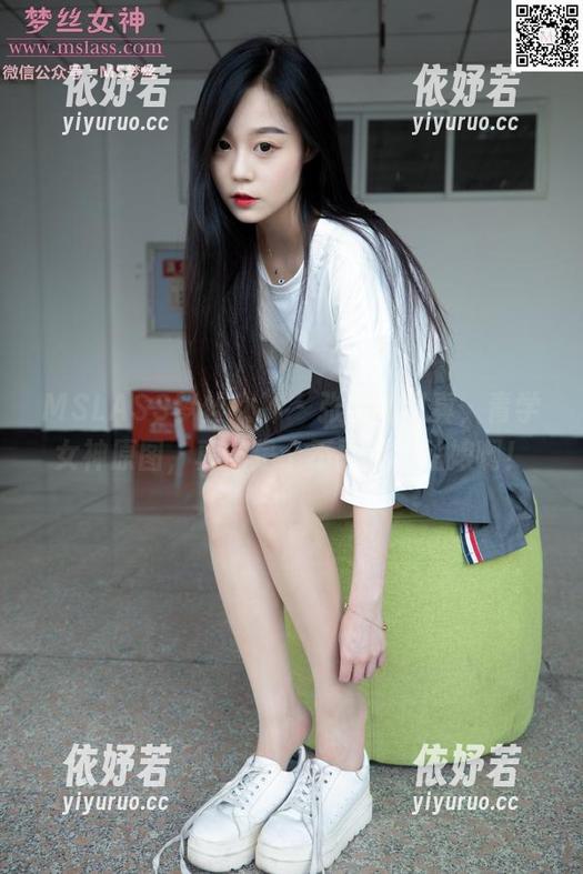 MSLASS梦丝女神-张莹 MSLASS梦丝女神 - 张莹的写真,青学女神原图,真的是个不平凡的姑娘啊!