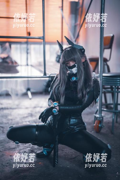 Maruemon(마루에몽)的写真–红丝绒女仆，谁还在总结的年代？