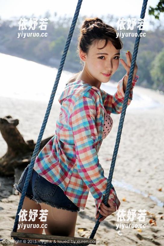MyGirl美媛馆 - 熊吖BOBO的套装作品，图片中的层次感，感觉她穿得比我好像更轻松！