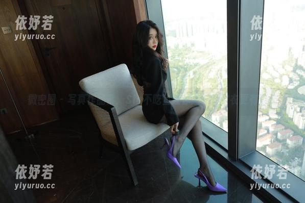 微密圈 - 写真作品集：Sia不吃鱼教你怎么穿皮衣更有范儿