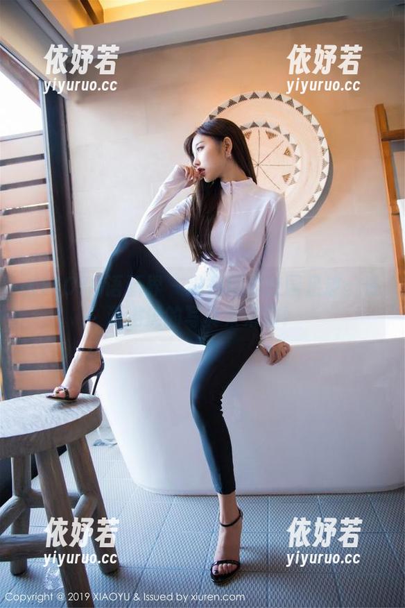 XIAOYU语画界-绯月樱 XIAOYU语画界 - 绯月樱的校园足迹:资源满满的写真集来啦!
