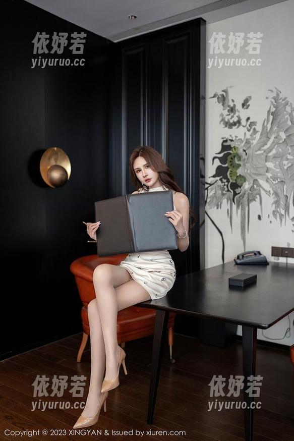 XINGYAN星颜社-李柯颖 XINGYAN星颜社 - 图册中的伪装:李柯颖的内衣,怎样才能更绅士了?