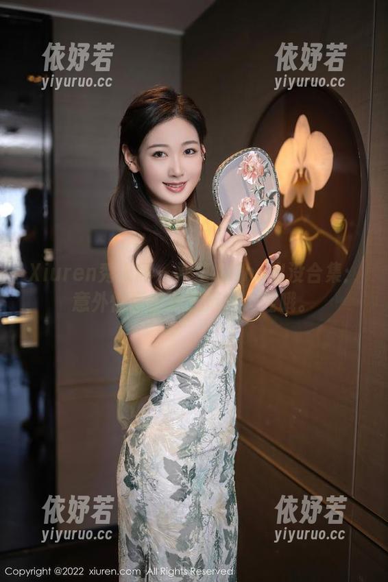 Xiuren秀人网 - 双笙Alina出没合集：意外惊喜的女王范儿，哇哦。