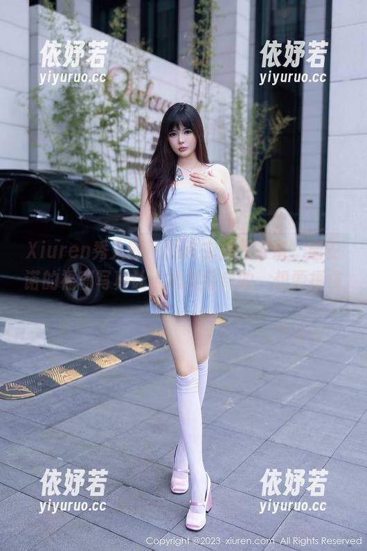 Xiuren秀人网 - 用内衣提升自信，唐安诺的福利写真让人心里痒痒的，想要模仿。