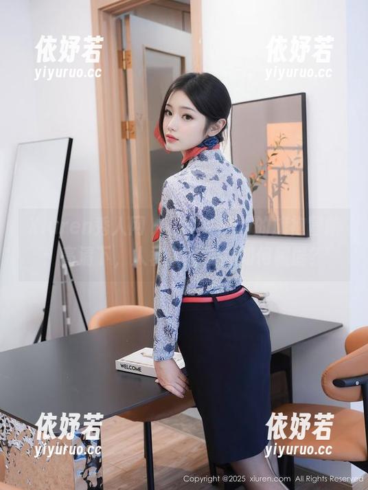 Xiuren秀人网-小夕Kitty Xiuren秀人网 - 小夕Kitty的旗袍冒险:高清下,人群中的仙女如何藏匿?