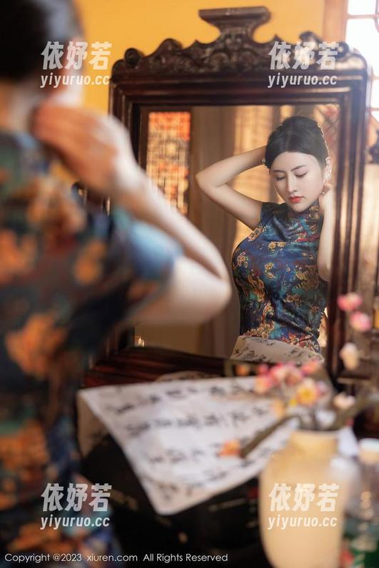Xiuren秀人网-赵万灵 Xiuren秀人网 - 天台上的赵万灵,画质好到不行,下载功能了解一下?