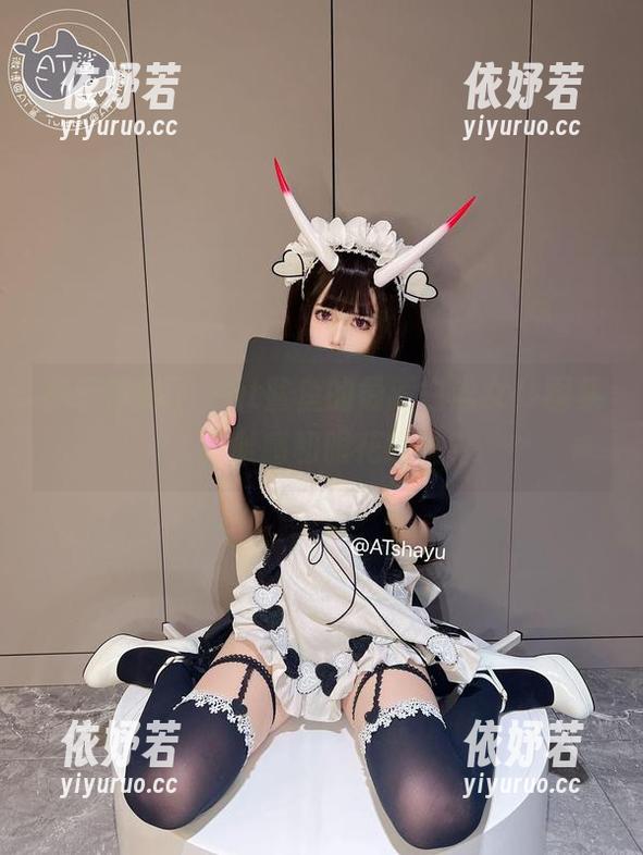 at鲨鱼 终于等到了,at鲨鱼的最新白丝女仆图集,羞耻感和眼花缭乱?