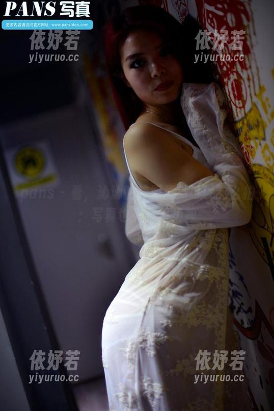 pans-沁沁 pans - 看,沁沁的校服竟然可以这么拍:写真也有反叛精神