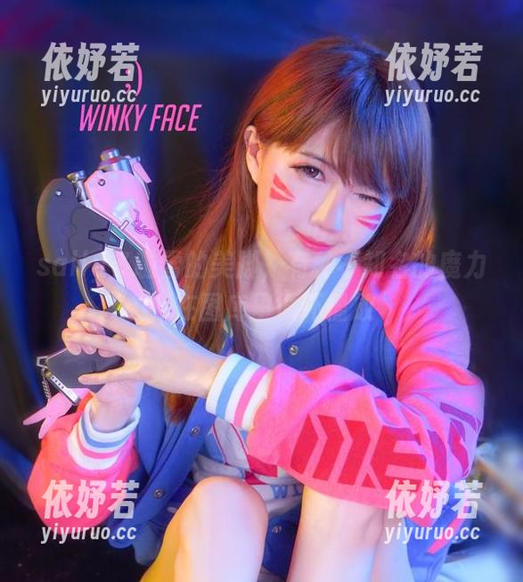 sally多啦雪 sally多啦雪的美脚,有种不知名的魔力,在图库里循环播放