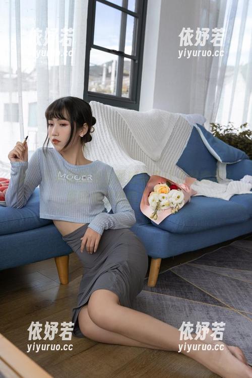 不呆猫 喂,不呆猫的浴室到底有多让人想窥探?原图和精选四二选一?