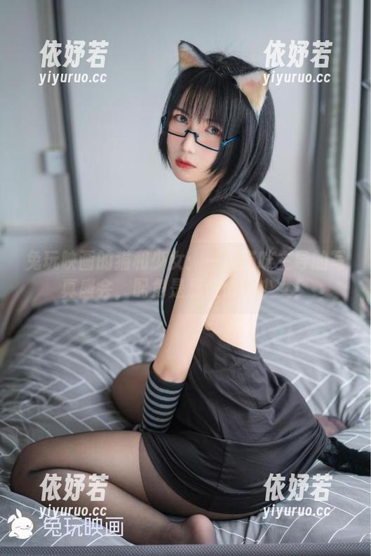 兔玩映画的猫和少女：一场猫咪主导的写真盛会，配角是那位懵懂少女！