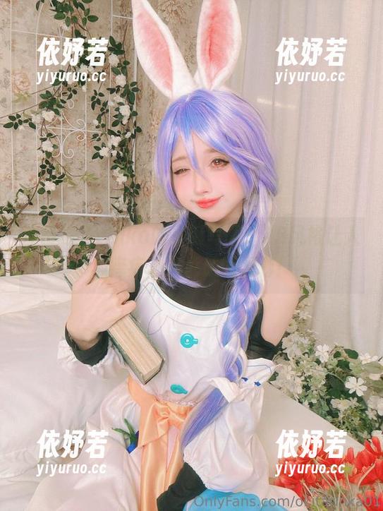 冲田凛花rinka的圣诞写真，2B风格让人心痒痒，谁说原图无聊！