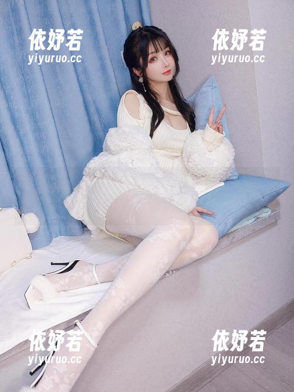 凉凉子 大凤的白日美梦:凉凉子在海滨,一阵海风,很多心事飘散开来