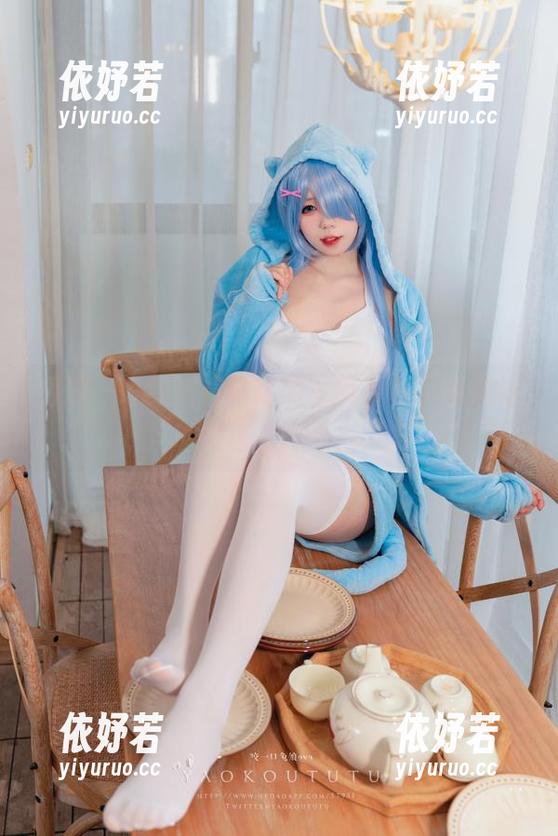 咬一口兔娘 看咬一口兔娘在霞泽的写真合集,是谁让她这么好看?
