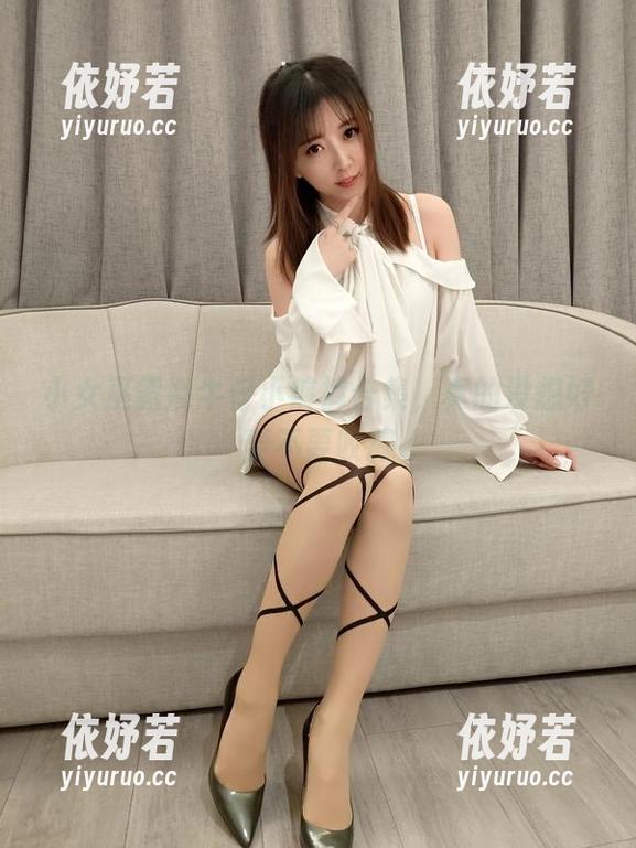 小女巫露娜牛仔小裤裤合集，真的没想好要不要收藏