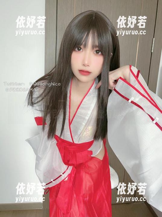 不看不知道，一看就好奇，布丁大法的比基尼写真竟然如此有趣