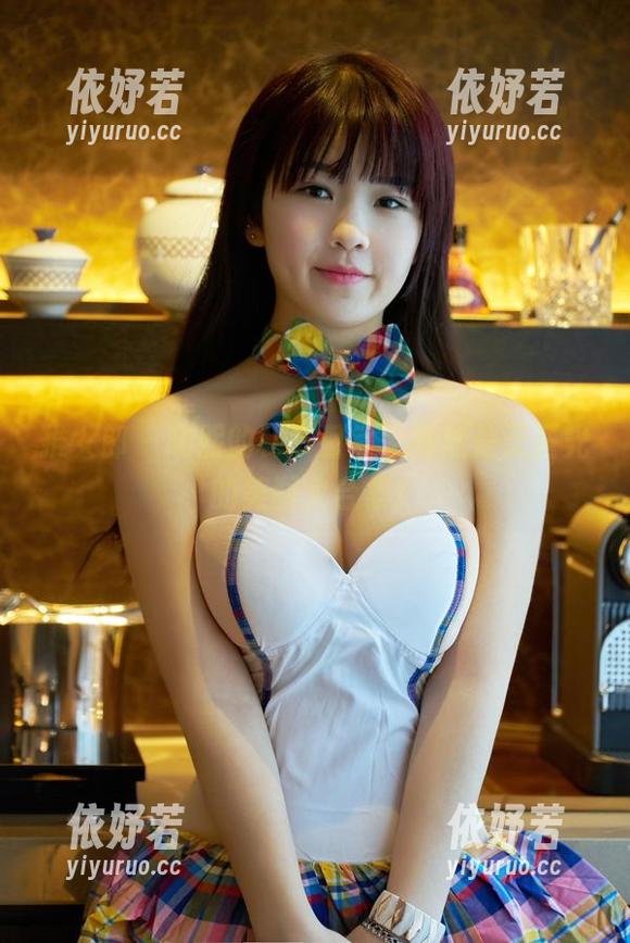 推女郎-吻熙 推女郎 - 吻熙的秘书日常,竟然是无圣光的美图大合集?