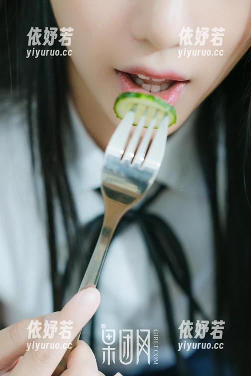 果团网-王婉悠 果团网 - 王婉悠肉丝:最新‘肉丝’分享,让你看了想多吃几碗饭!