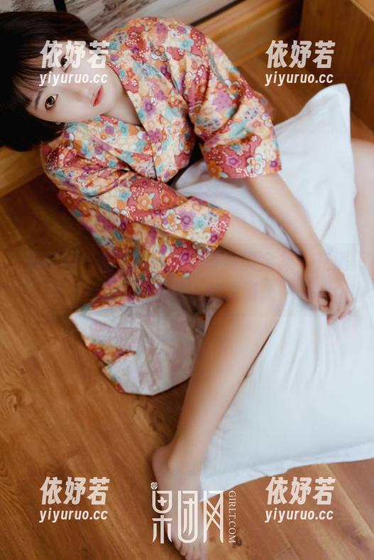 果团网-甜Abby 果团网 - 甜Abby的户外写真全集,充满了‘空气感’的甜蜜。