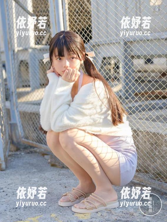 柴系小乖-赤西夜夜 柴系小乖 - 倒影中的赤西夜夜,竟泳似乎成了高清时刻的心灵窗户,想要拥抱!