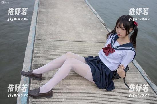 森萝财团-小奶糕Milky 森萝财团 - 听说小奶糕Milky的水手服套图是我的“眼福”,可这含义太复杂了!
