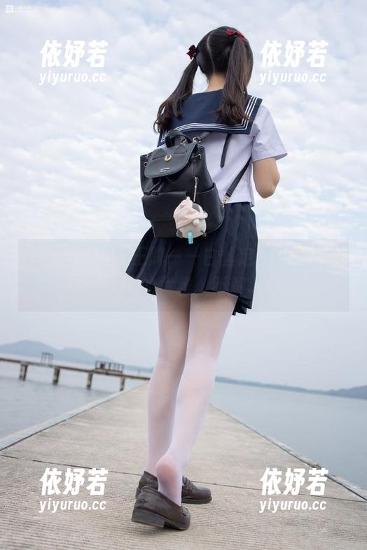 森萝财团 森萝财团户外王牌——白丝定制图集,满眼瞩目的优雅,不解释。