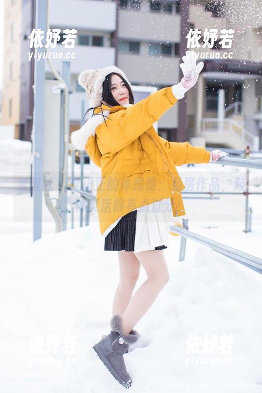 爱蜜社-夏正正 爱蜜社 - 夏正正的体操服:私房作品,肢体灵活得有点过分!