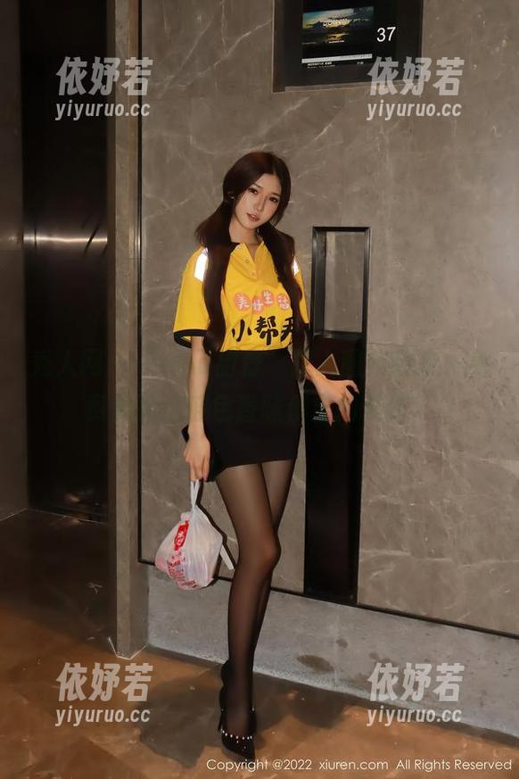 秀人网-tina甜仔 秀人网 - “tina甜仔”双人图集袭来,免费体验这波色香味俱全的佳作!
