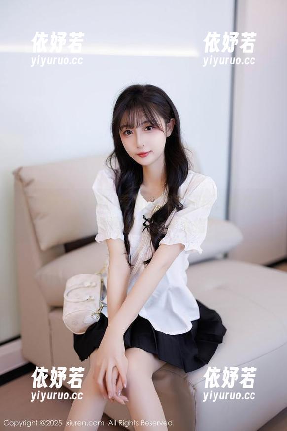秀人网-娜比 秀人网 - 美腿和美图的完美搭档,娜比你敢不敢再放一点儿大招?