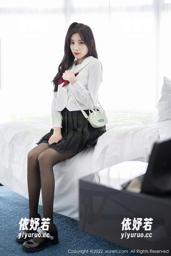 秀人网 - 晓梦may的美足，分享得如此“恰到好处”的作品，真妙不可言！