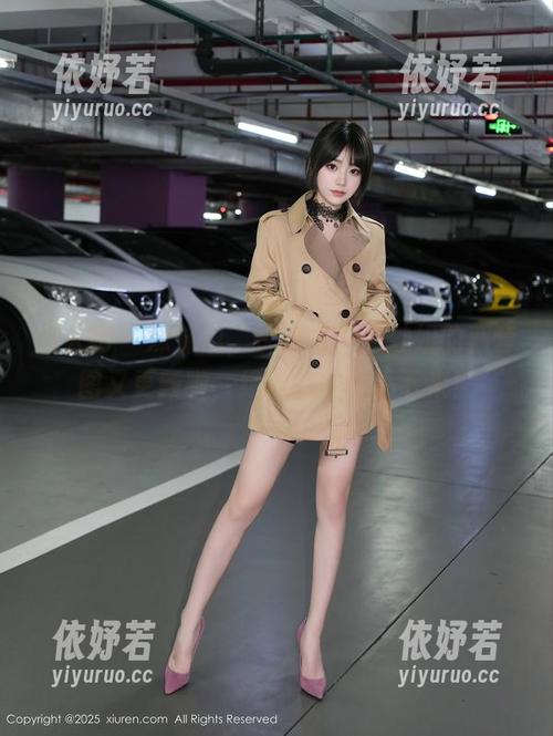 秀人网 - 妹妹们，快来看！清妙姐的新套图又更新啦，绝对让你停不下来！