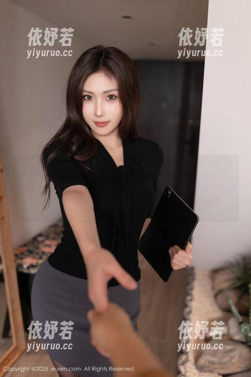 秀人网-王婉悠Queen 秀人网 - 套图更多像一部长篇小说……王婉悠Queen谜一样的剧情,我脑补了一万种可能性。