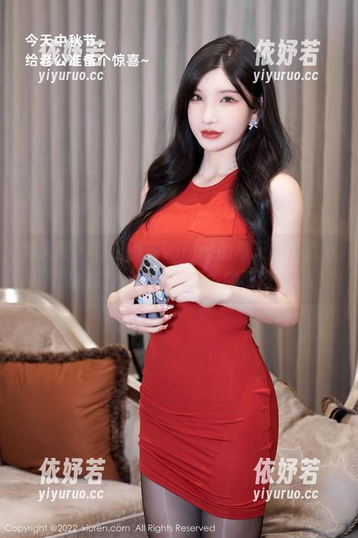 秀人网-田小燕Vicky 秀人网 - 看田小燕Vicky的夏天写真,分享那种‘一秒就消失的清凉’