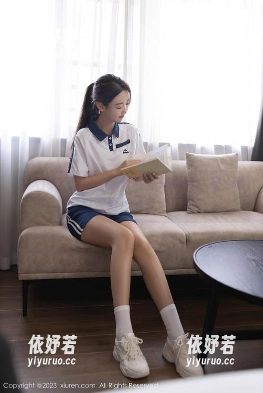 秀人网-艺轩 秀人网 - 没错,艺轩和妹妹要给你来点新鲜写真资源,准备好了吗?