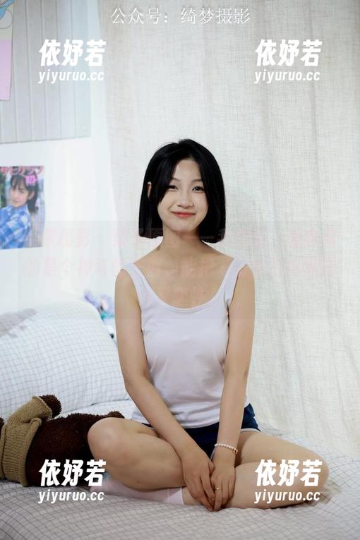 绮梦摄影-栗子 绮梦摄影 - 栗子原图——我想说,睡衣真的是个神奇的东西,能把一切都显得懒洋洋又随性。