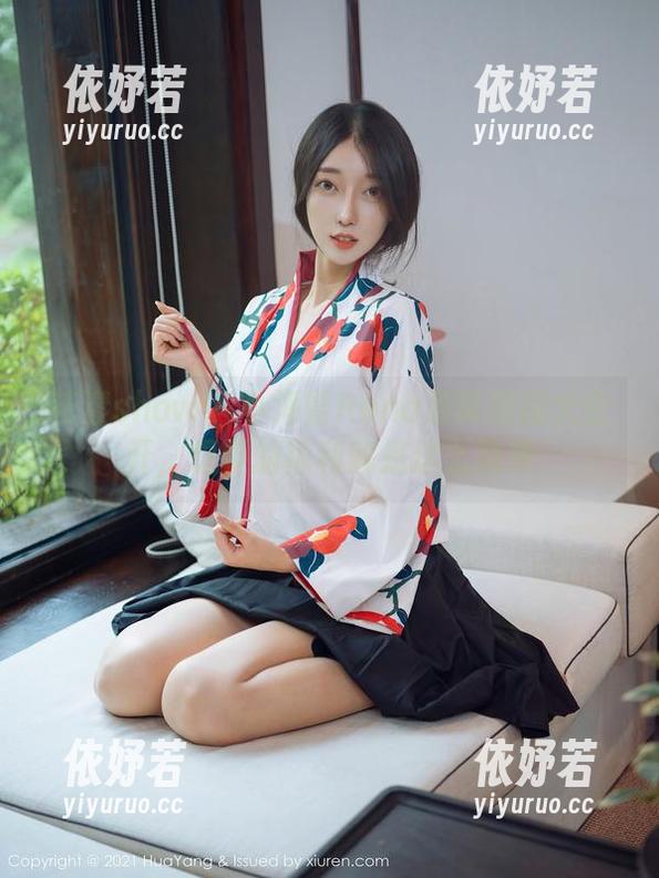 花漾show-小海臀Rena 花漾show - 小海臀Rena吊带原图大公开,想要的福利就是这么简单