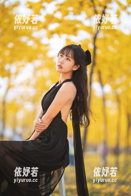 萌芽儿o0 写真里的透明护士:萌芽儿o0的色彩游戏