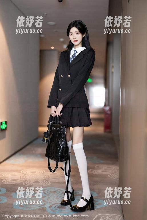 语画界 - 剧情犹如豆腐脑——徐莉芝Booty的无圣光套图总让我想起“上面有点牙齿”的经典老梗。