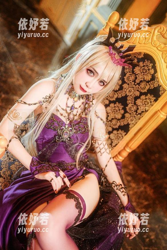 阮邑Fairy 阮邑Fairy的图包:一只黑色大象,听说它可以变魔术?