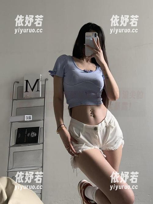 微密圈 - 当陈佩奇的臭脚成为风口浪尖的焦点——原图在此，来一场大暴露！