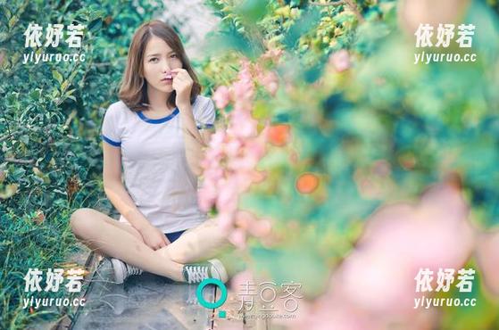 青豆客 - 原图里的可蕊娜，清纯又让人忍不住想下载回家！
